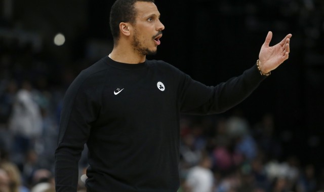 开云中国-马祖拉谈心态：得抓住那些确定的事 布朗扛起了球队在不断进步